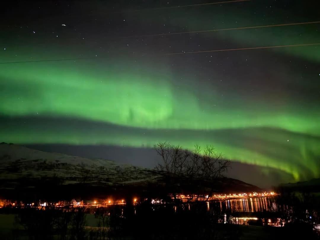 Utsikten Feriehus I Bakkeby エクステリア 写真