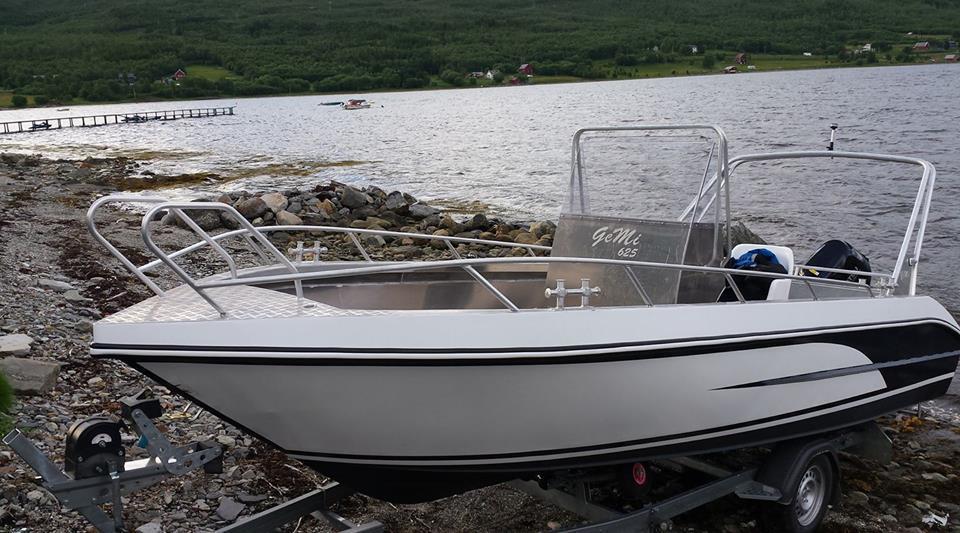Utsikten Feriehus I Bakkeby エクステリア 写真
