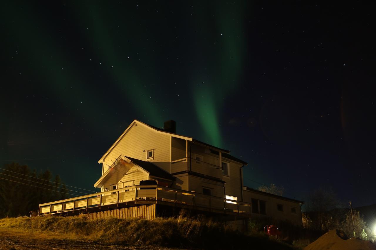 Utsikten Feriehus I Bakkeby エクステリア 写真